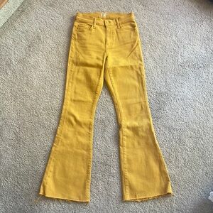 Mother jeans the weekender frat mustard yellow